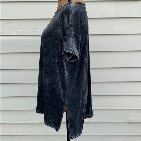 Velour tops Medium and Large - Picture 6 of 8